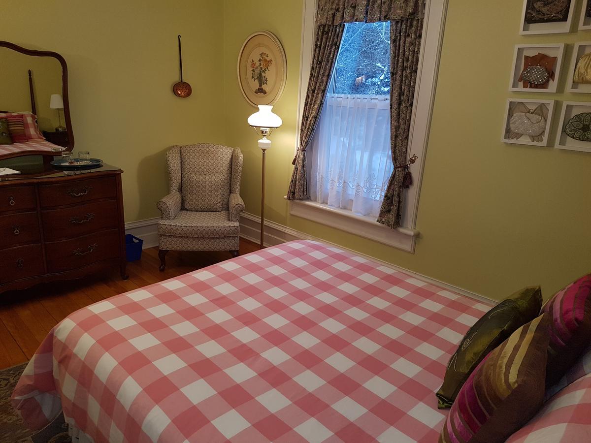 Les Trois Erables Boutique Inn Wakefield Exteriör bild