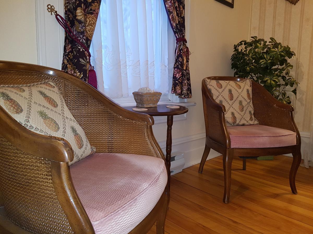 Les Trois Erables Boutique Inn Wakefield Exteriör bild